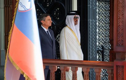 Predsednik Pahor in katarski emir Al Thani za vsestransko nadgraditev sodelovanja med državama