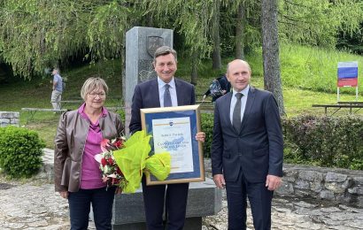 Bivši predsednik republike Slovenije prejel naziv častnega občana občine Litija