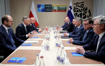 Zaključek vrha Nata v Vilni: Slovenija bo aktivno prispevala k iskanju miru v Ukrajini